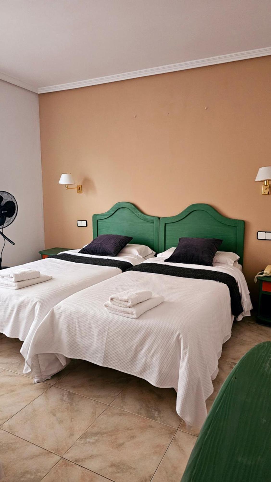 Hotel Matalenas Santander Exteriör bild